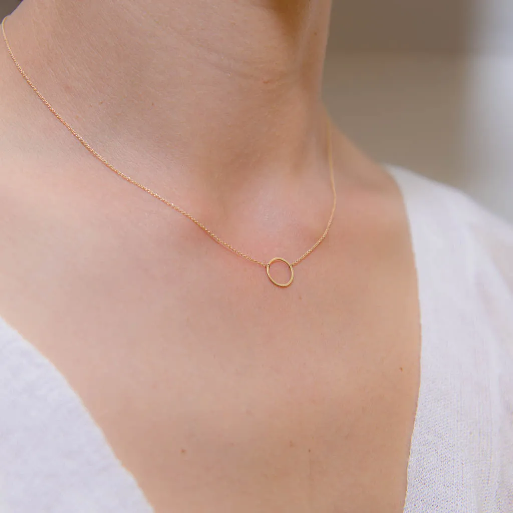 <!--NK886-->mini circle necklace