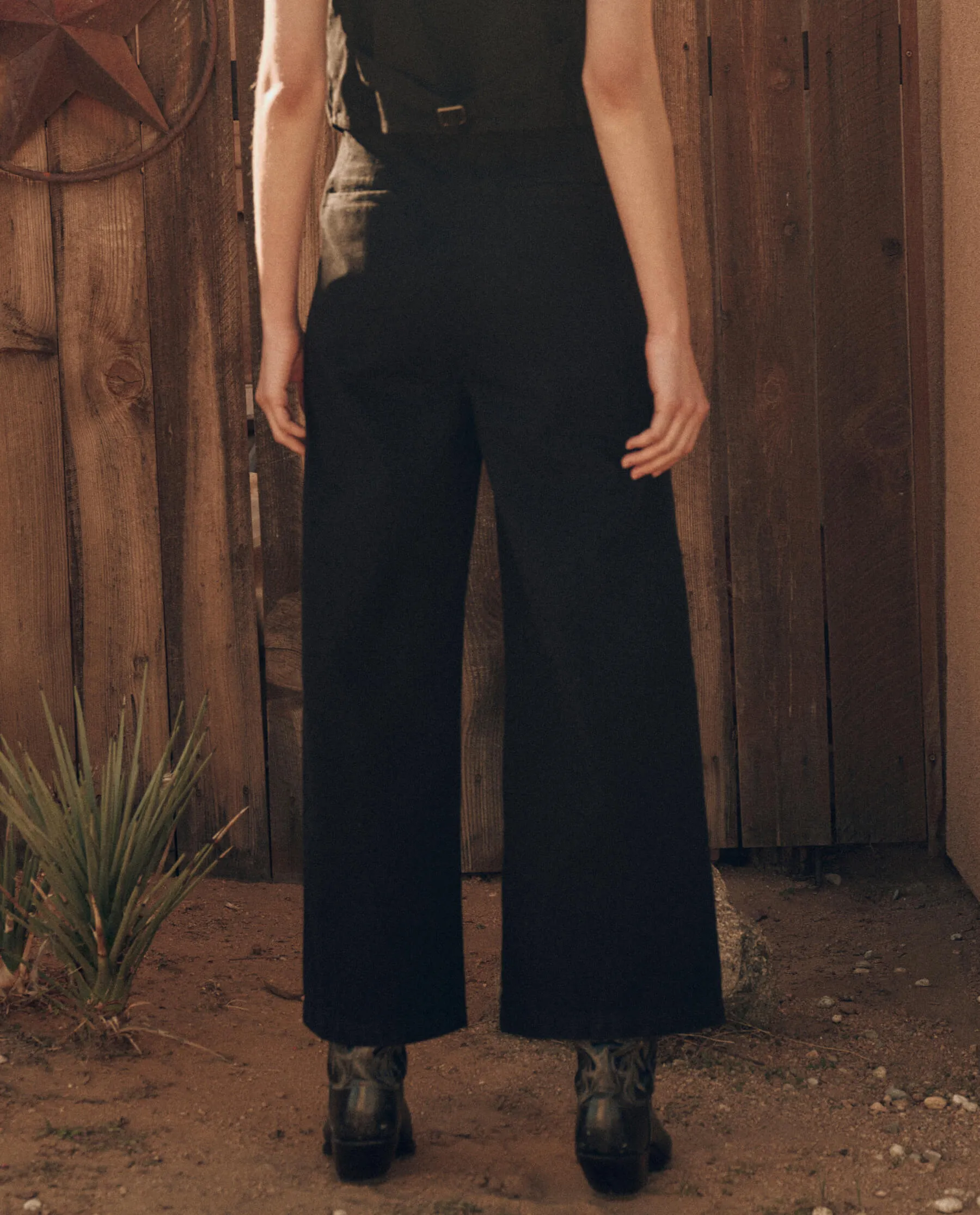 The Sculpted Trouser. -- Black